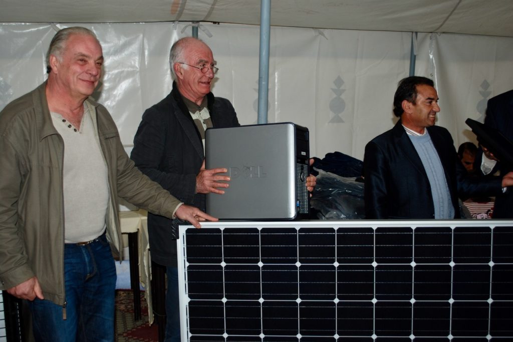 Attribution des panneaux photovoltaïques et des ordinateurs aux particuliers